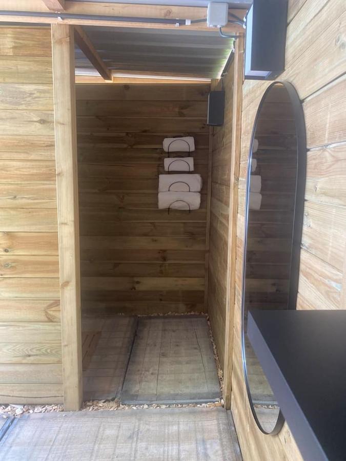 La Bulle Du Bon'Heure Hotell Somme-Leuze Exteriör bild